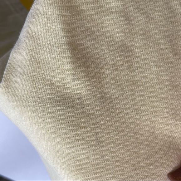 Champion Men’s Pale Yellow Embroidered Logo Short Sleeve T-Shirt Size L - Picture 6 of 7